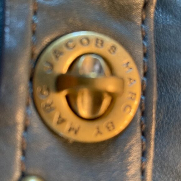 Marc Jacobs Standard Supply Workwear Shopper in Grey w/ Black & White Interior - Picture 7 of 10